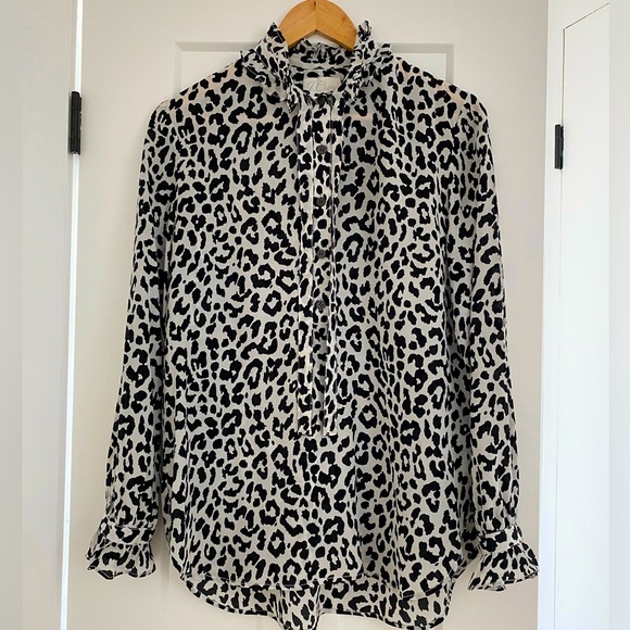 J. Crew Classic Fit Ruffleneck Popover Shirt in Bold Leopard Size 4 - Picture 2 of 6